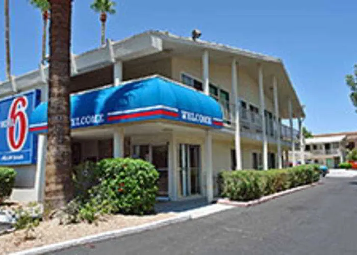 6 Old Town Fashion Square 3* Scottsdale